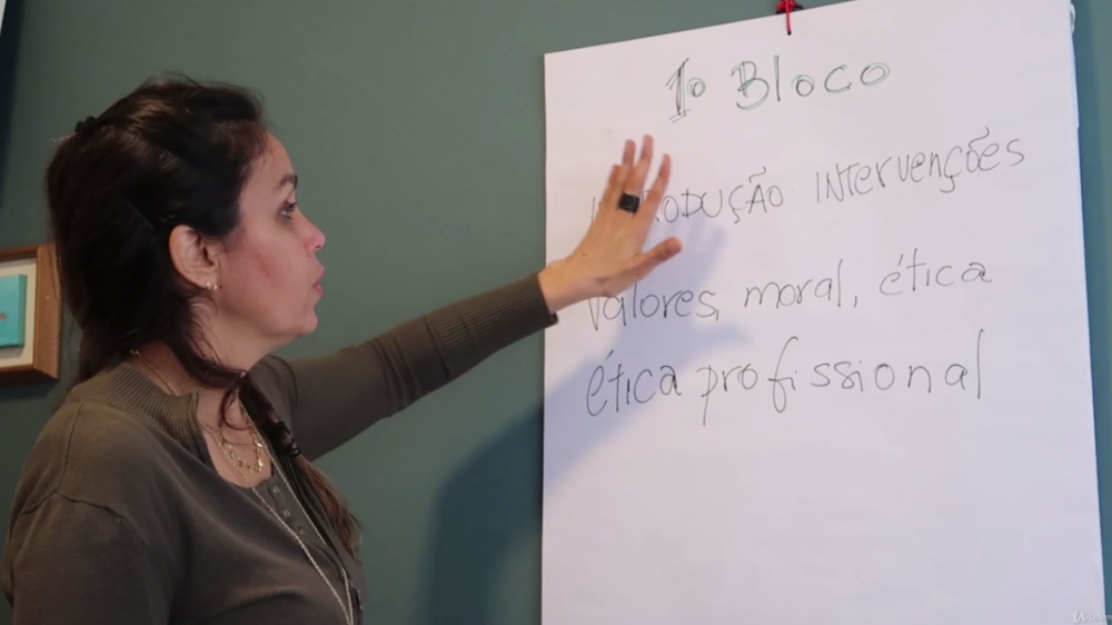 Curso de Técnicas e Procedimentos Terapêuticos em TCC – Gabriela Oltramari