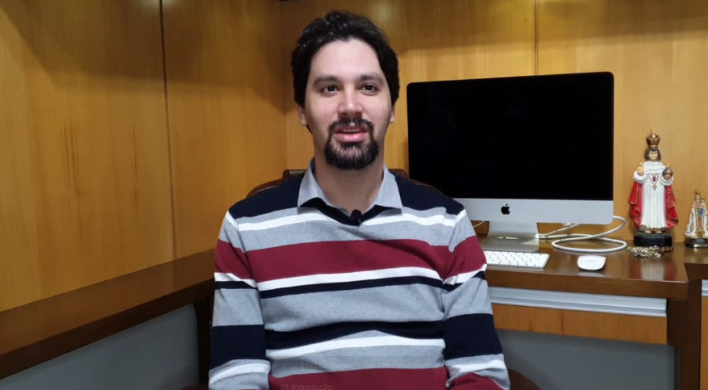 Academia Trivium - Rafael Falcón