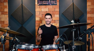 Baterista-Direto-ao-Ponto-D-Groove-Ensina-300x165 Milhares de Cursos Grátis