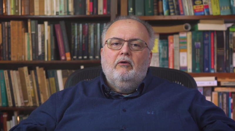 Literatura para a Vida e Contra o Caos – Rodrigo Gurgel